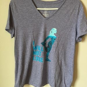 I will not lose a stretching women on a t-shi